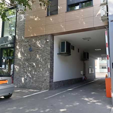 Tera Apartment Zemun ベオグラード エクステリア 写真